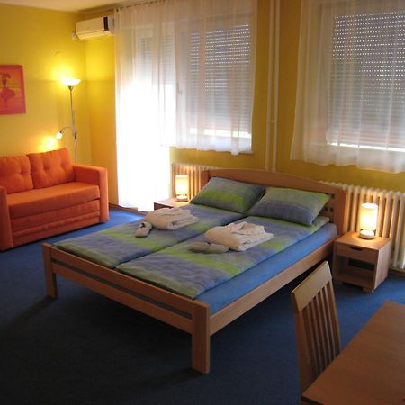 Spirit Hostel And Apartments Beograd Eksteriør bilde