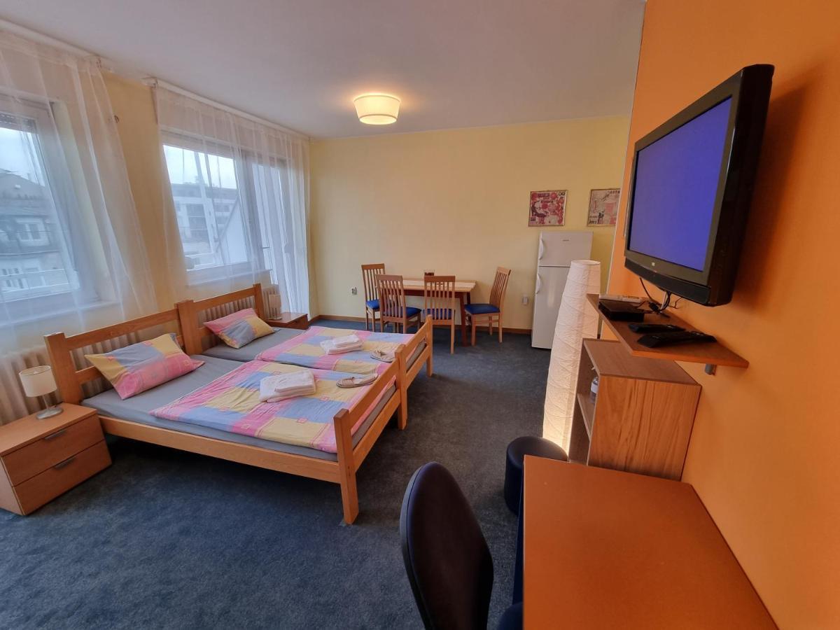 Spirit Hostel And Apartments Beograd Eksteriør bilde