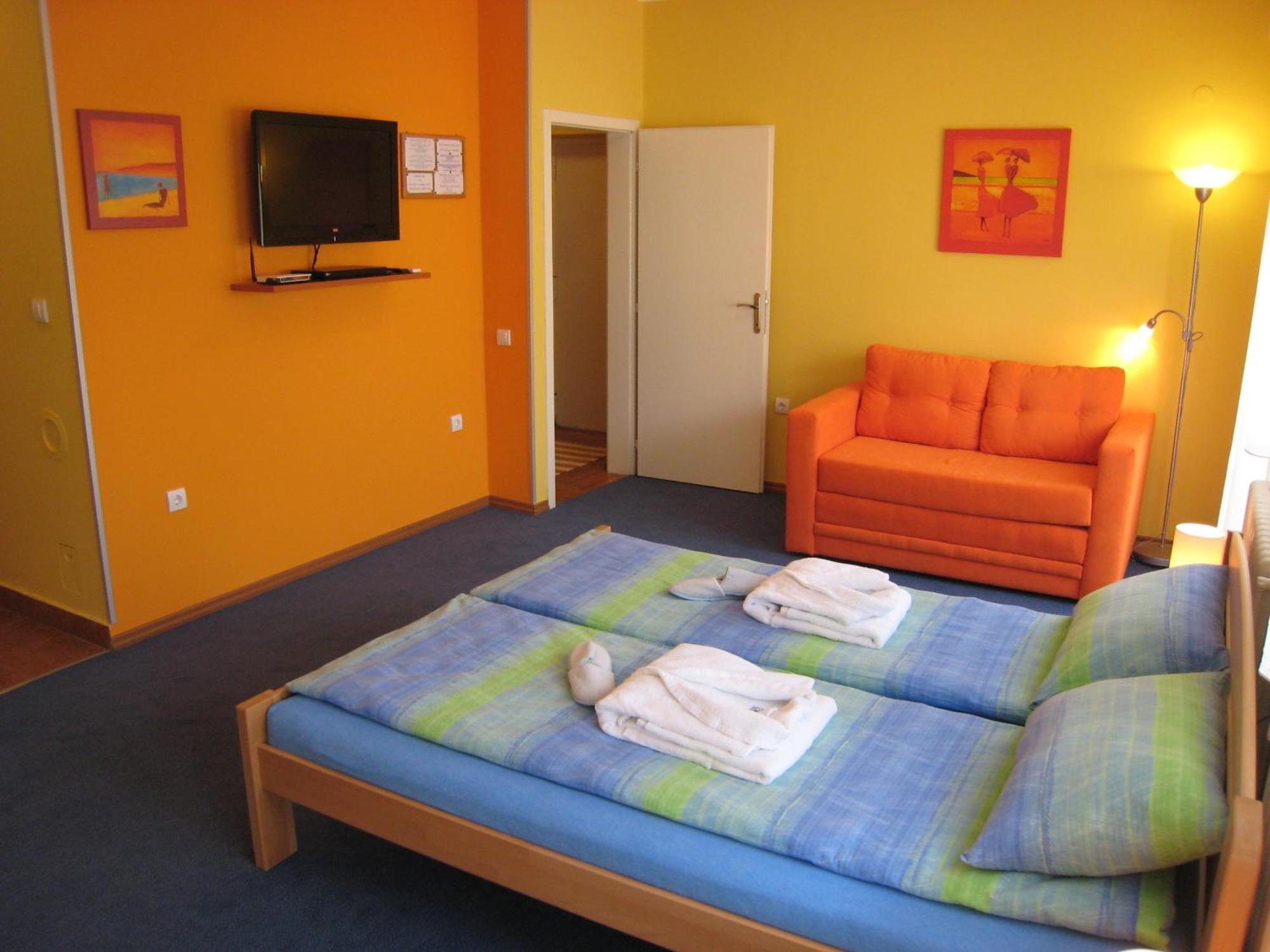 Spirit Hostel And Apartments Beograd Eksteriør bilde