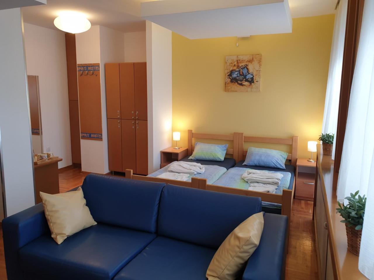 Spirit Hostel And Apartments Beograd Eksteriør bilde